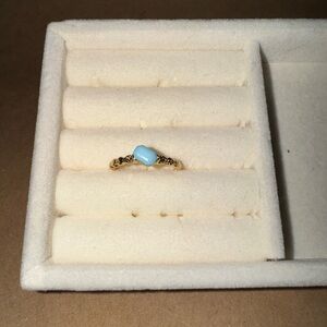 Elegant Gold and Blue Women's Ring